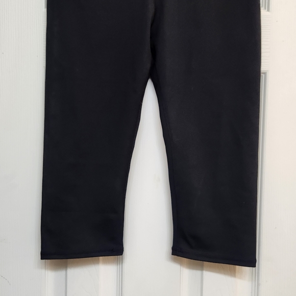 NWOT Fabletics Leggings - Picture 4 of 15